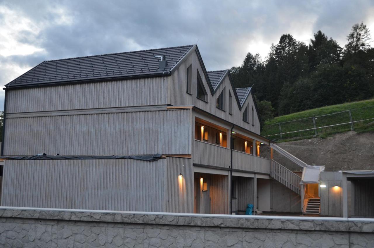 Zum Wohle Aparthotel Oberwoelz Stadt Exterior photo